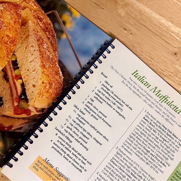 2 Pampered Chef spiral bound cookbooks - Main Dishes and Kids in the Kitchen - Picture 5 of 5